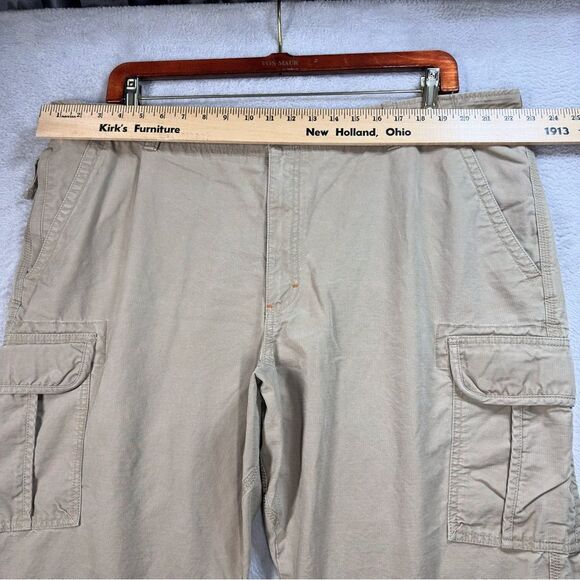 L.L. BEAN Cargo Pants Natural Fit Ripstop‎ Tan Style 503739 Men’s 44x32 - Picture 2 of 5